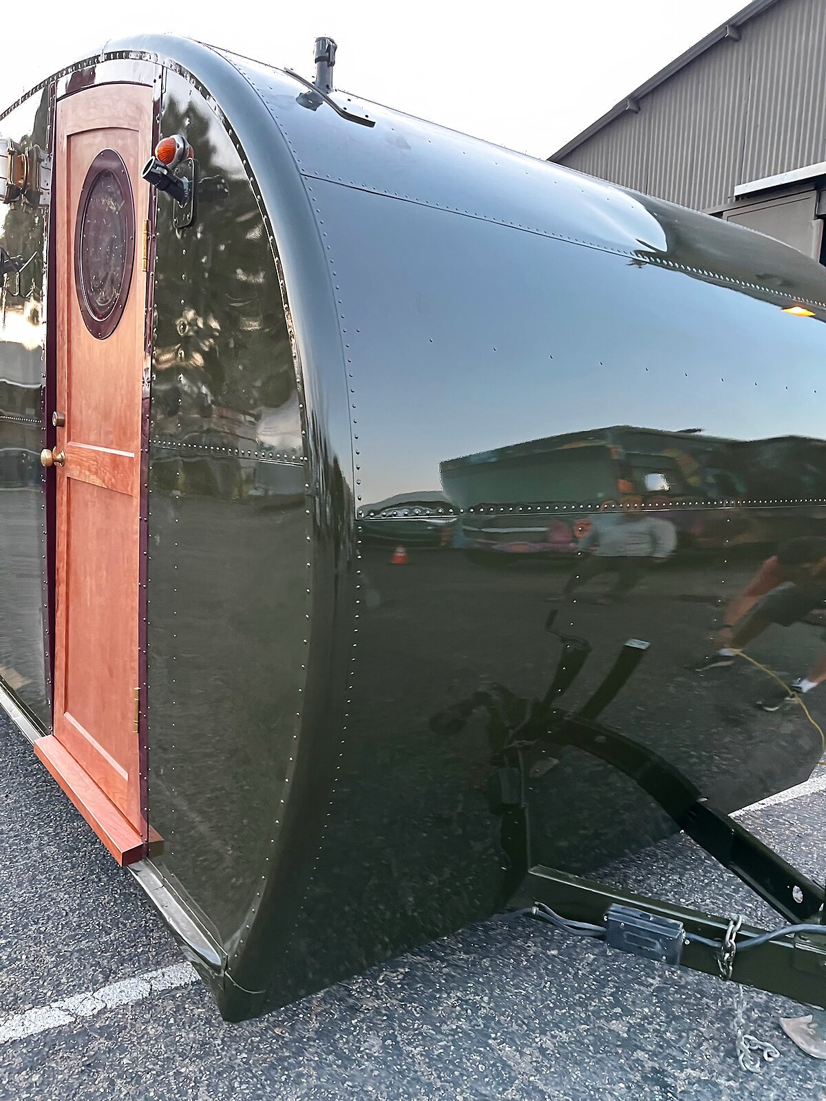 インテリア木製看板SPARTAN検)アドバタイジングAIRSTREAM50s Portfolio & Projects | Innovative Spaces