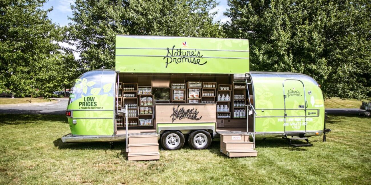 A long shot of the Mobile shop for Nature's Promise